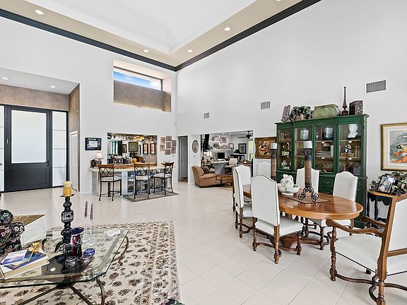 5th image of 10270 Silver Lake Drive