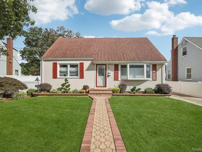 103 Gilroy Avenue, Uniondale, NY, 11553