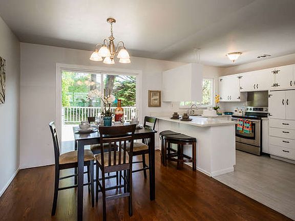 5th image of 2740 Valleywood Dr