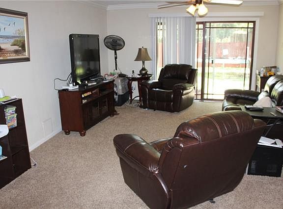 2nd image of 1016 Shenandoah Dr
