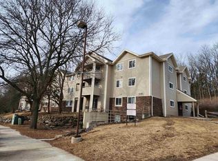 1128 Morraine View Dr UNIT 102, Madison, WI 53719