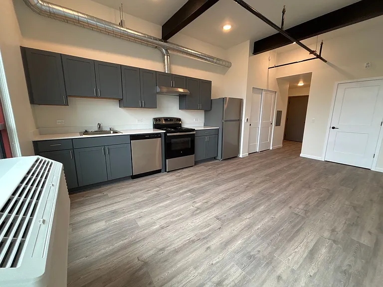 The Malt House Apartment Homes — Photo 19