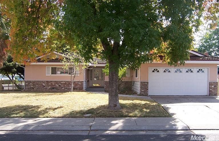 1st image of 252 Paragon Ave