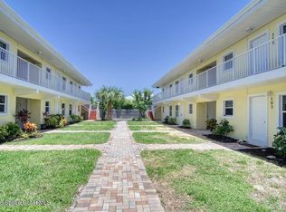 130 Roosevelt Ave APT 201, Satellite Beach, FL 32937