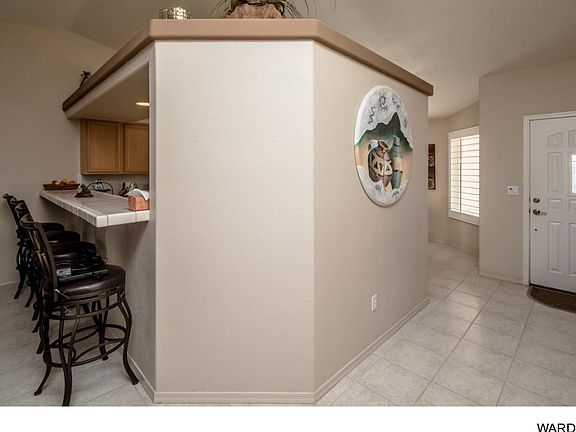 3rd image of 3875 Highlander Ave