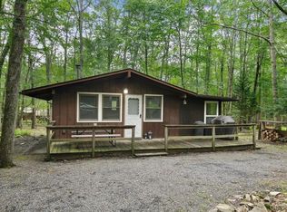 5317 Red Fox Trl, East Stroudsburg, PA