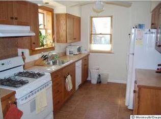 121 Westside Ave, Red Bank, NJ 07701