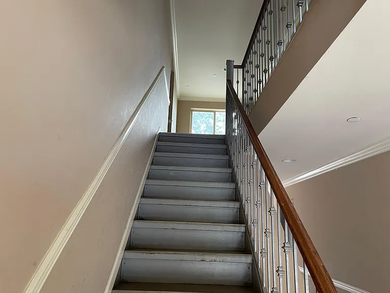 849 Rockland Ave #2A — Photo 2