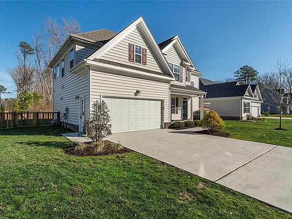 2nd image of 1300 Copper Knoll Ln