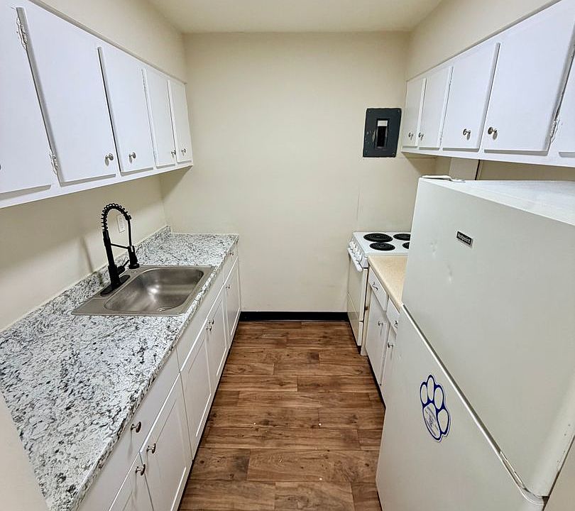 1st image of 1556 Alexandria Dr #1A-Z3