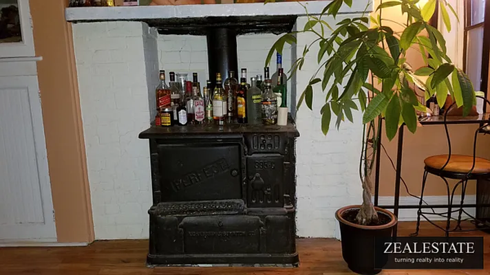 Rented by ZealEstate Group Inc | media 59