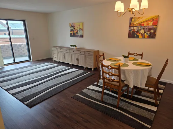 78 10th St E Unit 406, Saint Paul, MN 55101