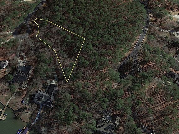 5th image of 1020 Troon Ct