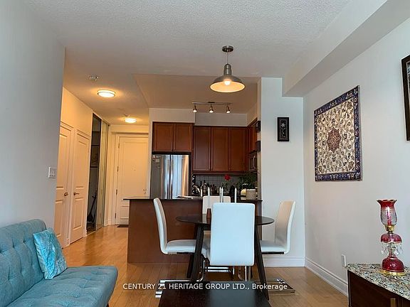 5th image of 10 Bloorview Pl #311