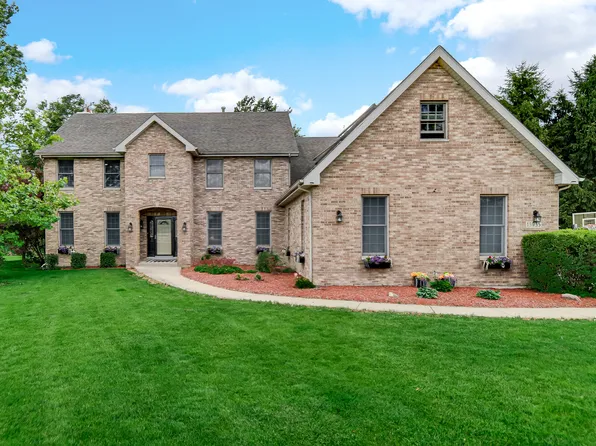 13935 Elizabeth Ln, Mokena, IL 60448