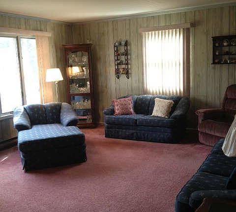 2nd image of 600 Bayside Dr