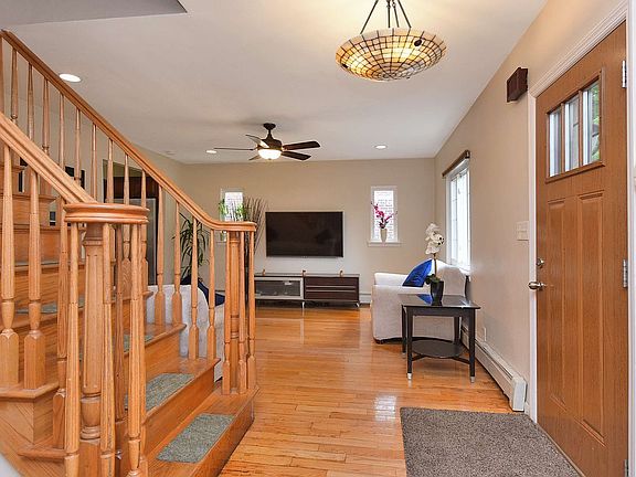 4th image of 82-13 211th St #1