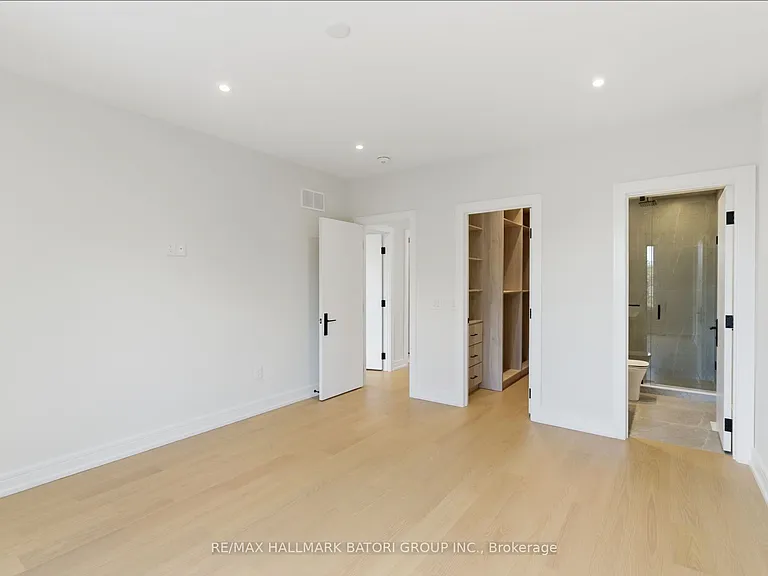 68 Lynnhaven Rd — Photo 38