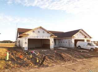 5405 Salvation Pl, Sioux Falls, SD 57108