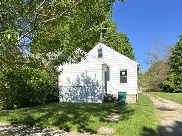 1527 Robertson Ave, Lansing, MI 48915