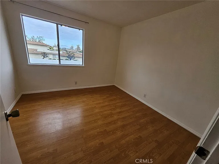 15271 Cadiz Dr — Photo 35