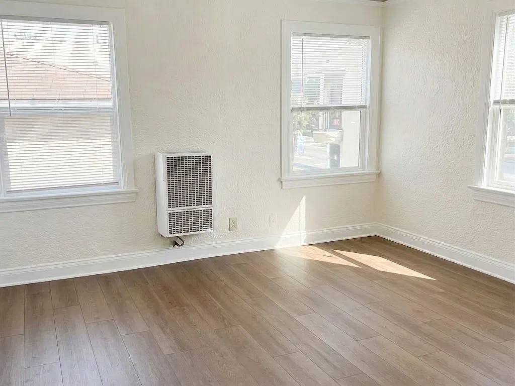 Studio, $1,550 — Photo 4