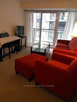 5th image of 872 Sheppard Ave W #316