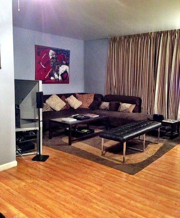 2nd image of 475 Elm St #103
