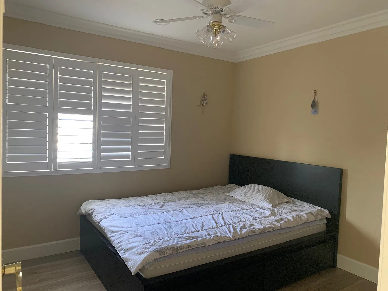 4 bed, 2590 sqft, $6,000 — Photo 2