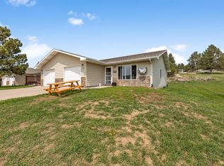 107 Rodeo Ct, Custer, SD 57730