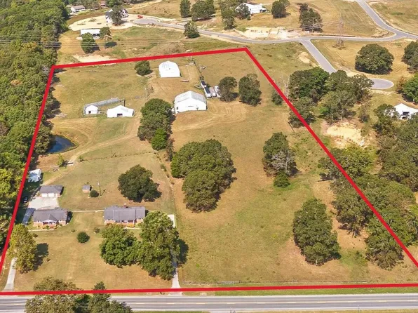 9405 Highway 58, Harrison, TN 37341