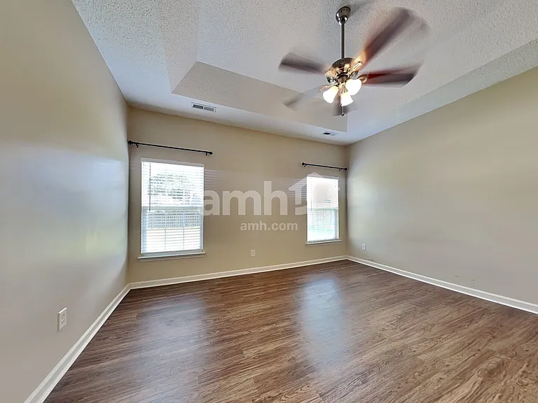109 Cannonsmill Ln — Photo 7