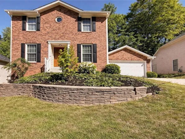 601 Mountain Hbr, Stone Mountain, GA 30087