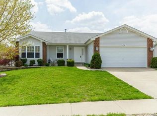 4712 Providence Woods Cir, Wentzville, MO 63385