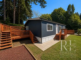 548 Arnold Ave E, Port Orchard, WA 98366