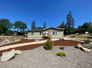 777 Three Pines Rd, Grants Pass, OR 97526