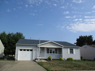 194 Westbrook Dr, Toms River, NJ 08757