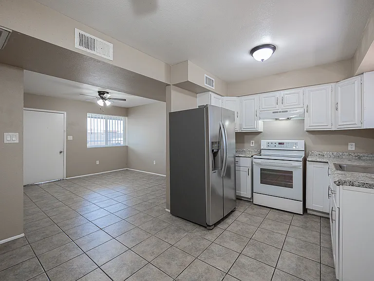1915 N 26th Place, Phoenix Az — Photo 57