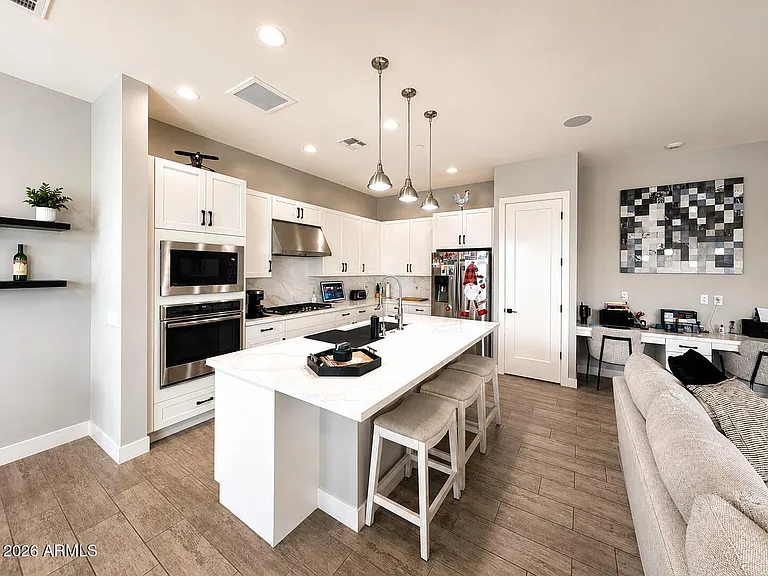 6931 E Orion Dr — Photo 5