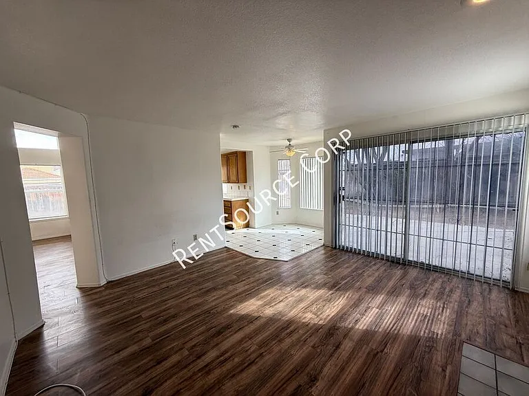 42456 Coronet Ct — Photo 9
