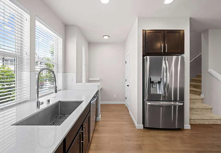 13717 Admiralty Way #G4 — Photo 14