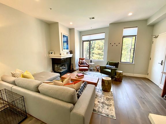 3rd image of 1827 15th St APT 4