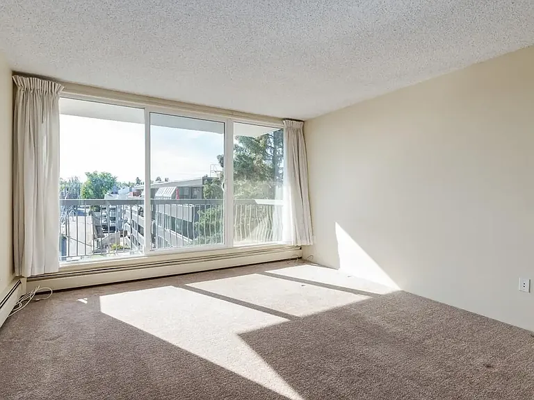 505 56th Ave SW #215 — Photo 39
