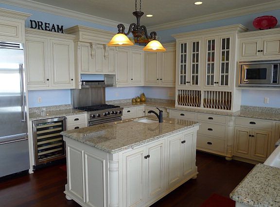3rd image of 11031 Liberty Park Cir E