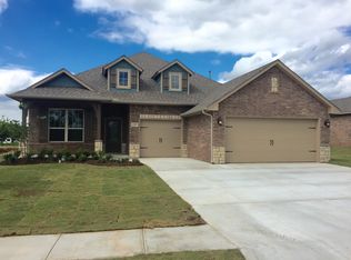 1317 Woodgrass Ct, Edmond, OK 73013