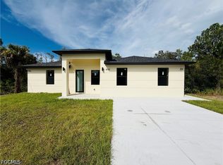 666 Topeka Ct, Lehigh Acres, FL 33972
