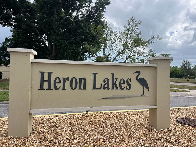 3018 Sail Pointe Cir #4-B — Photo 39
