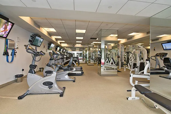 Sold by Keller Williams NYC | media 8