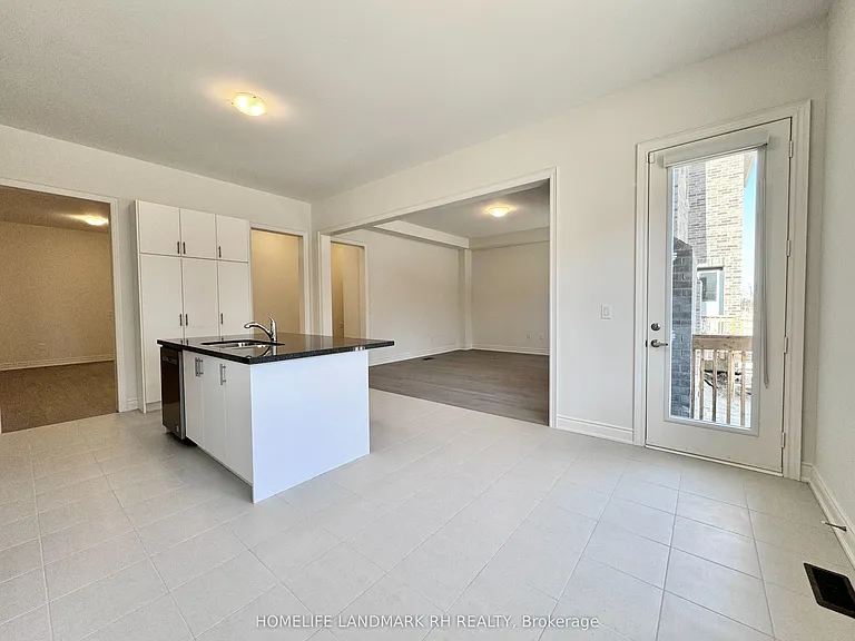 55 Prairie Rose Dr — Photo 10