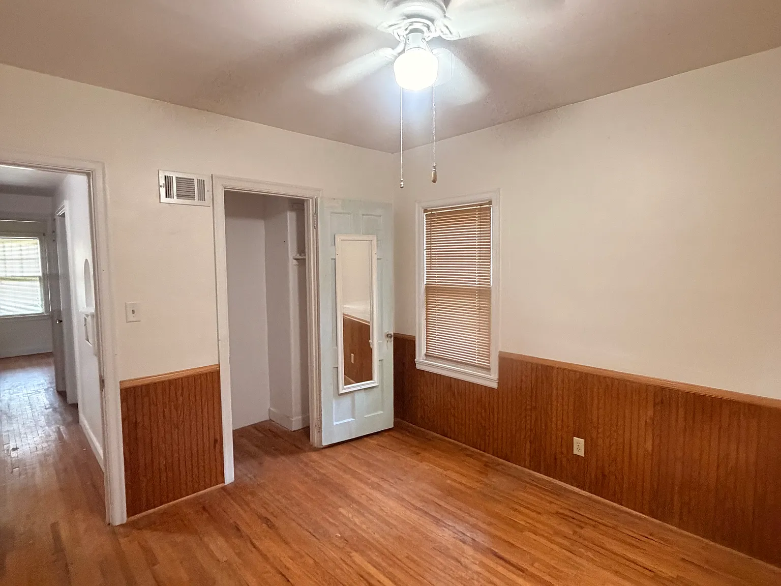 2 bed, 1500 sqft, $1,495 — Photo 4